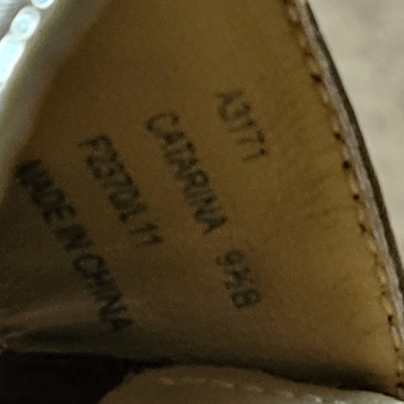 Coach "Catarina" Sandal With Chunky Heel! Sz. 9 1/2 - Picture 5 of 7